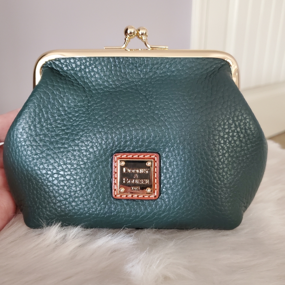 Dooney & Bourke Pebbled leather kisslock